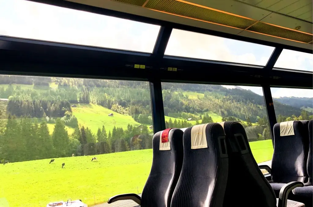 Golden Pass panoramic train interior 2